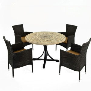 Montpellier Dining Table With Stockholm Chairs