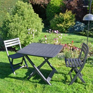 Brescia Plastic Folding Bistro Set