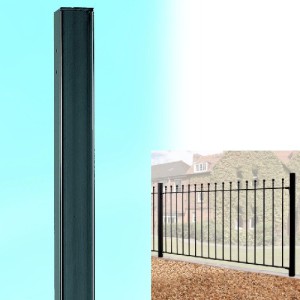 Manor Fence Posts