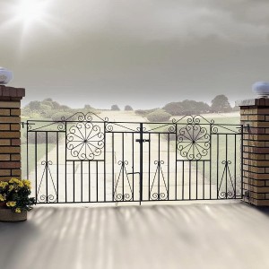 Edinburgh Double Gates