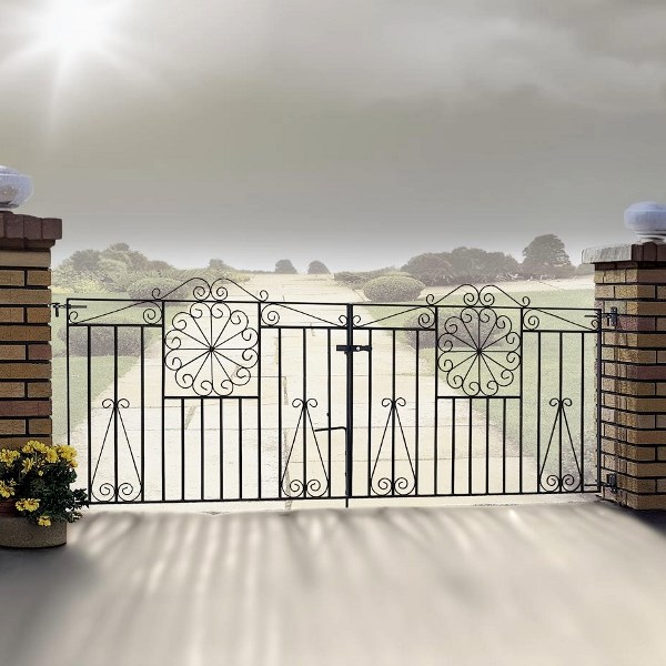 Edinburgh Double Gates