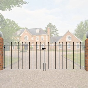 Made to Measure Manor Flat Top Double Gate