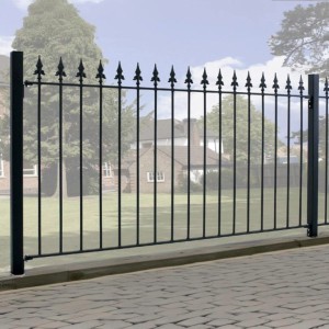 Saxon Fence Panel