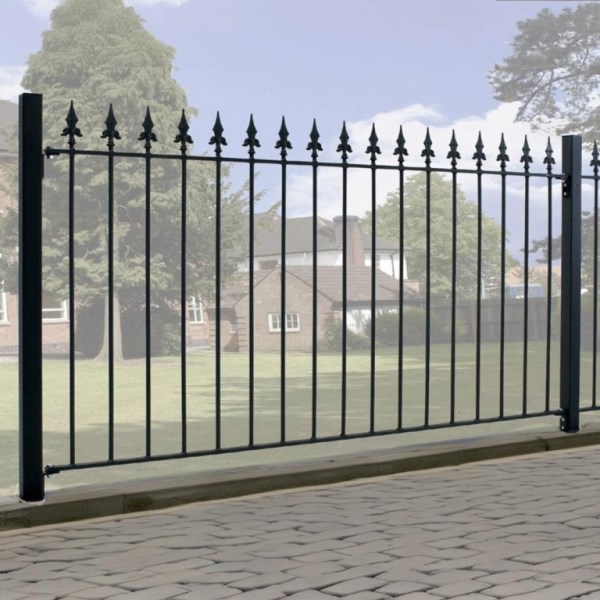 Saxon Fence Panel