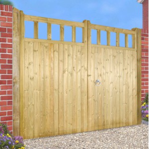 Made to Measure Quorn Estate Gate