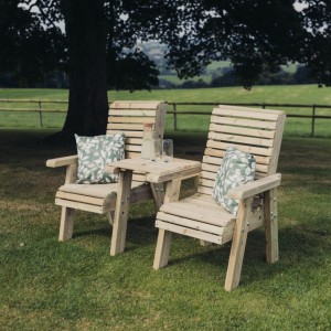 Ergo Love Seat With Straight Table