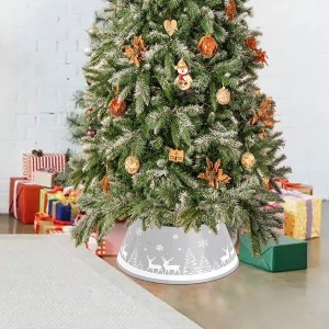 Christmas Tree Skirt - Deer Scene