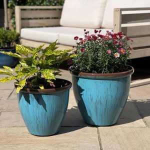 Running Glaze Planter - Aqua