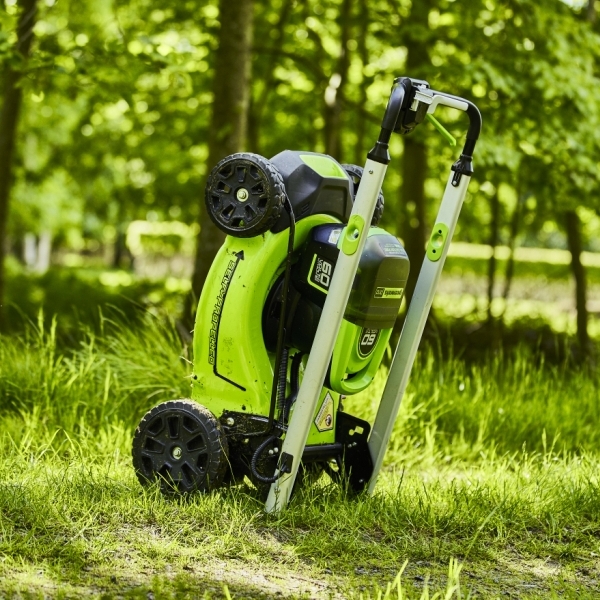 Greenworks 60V 51cm Cordless Self Propelled Lawnmower Tool Only