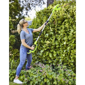 Greenworks 24V Cordless Long Reach Hedge Trimmer