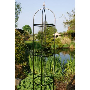 Traditional Obelisk with Fleur De Lys Finial